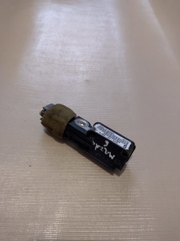 Датчик подушки безпеки GJ6A57KC0 MAZDA
