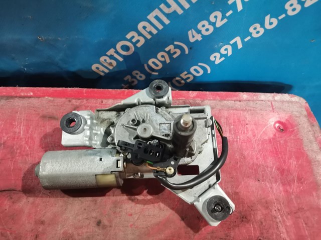 Склоочисник дверей задка MR361209 MITSUBISHI