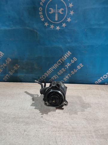 Насос вакуумний RF5C18G00 MAZDA