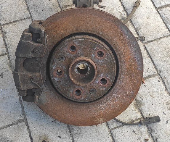 Супорт гальмівний, передній, лівий 410110001R RENAULT