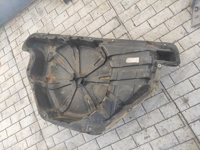 Облицювання багажного відсіку нижнє 8200890248 RENAULT
