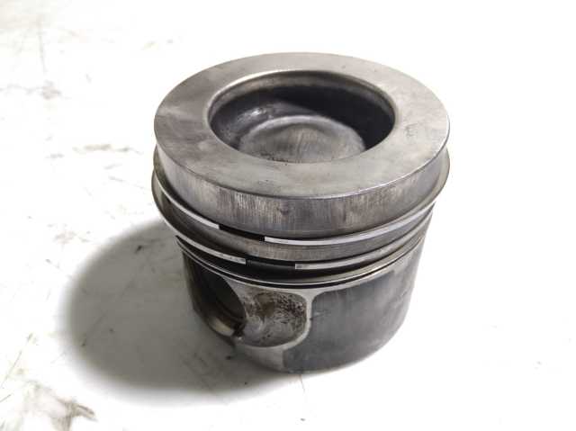 Поршень в зборі 03L107065S VAG