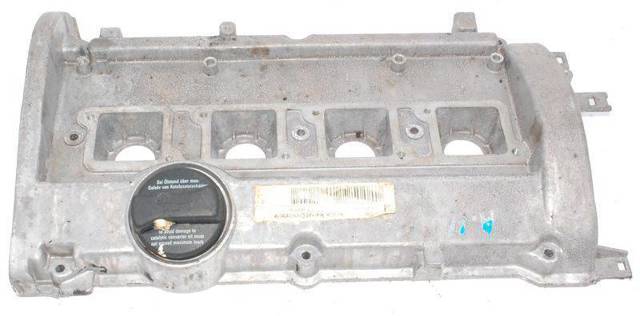 Кришка клапанів 06B103475D VAG