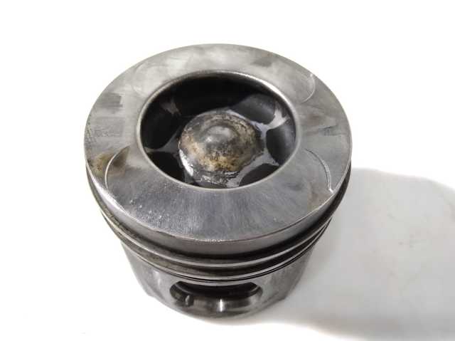 Поршень в зборі 120A10010R RENAULT