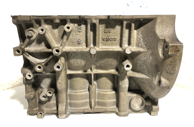 Корпус термостата в зборі 1867915 FORD
