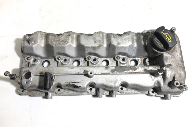 Кришка клапанів 224102A200 HYUNDAI