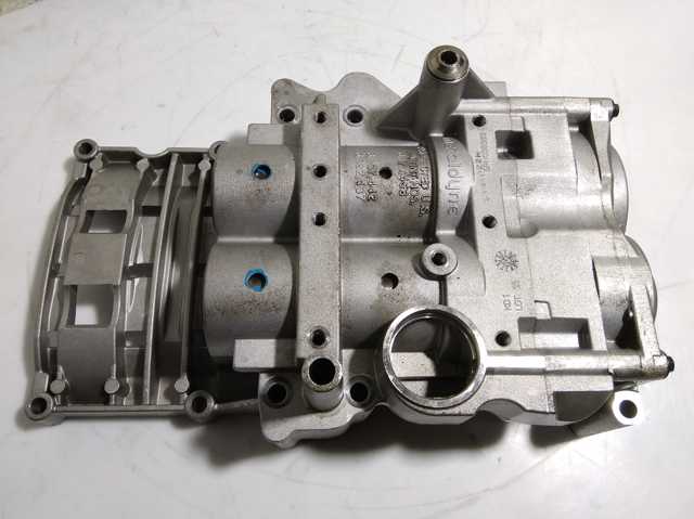 Корпус балансувального механізму 233002F610 HYUNDAI