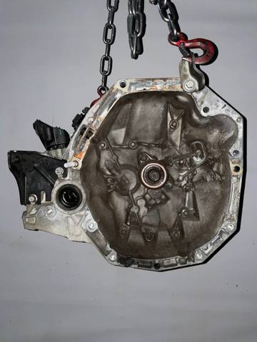 Коробка швидкостей механіка 8200508897 RENAULT