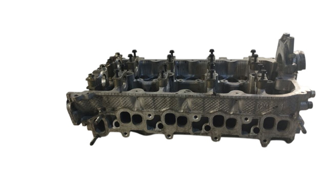 ГБЦ мотора R2AA10090E MAZDA