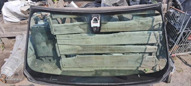 Переднє скло 51317304495 BMW
