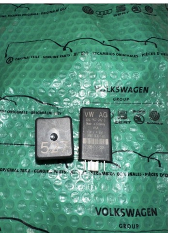 Реле накалу 04L907282B VAG