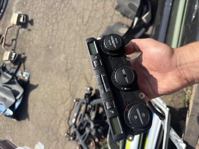 Блок управління кондиціонером 1Z0907044AC VAG