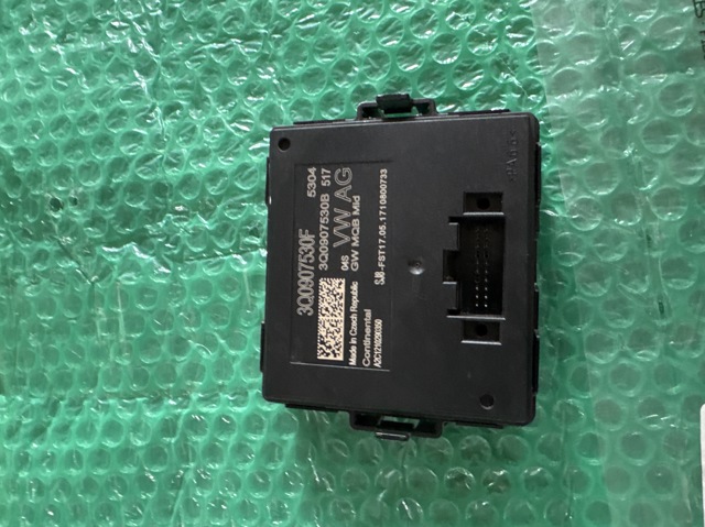 Прилади й апаратура діагностики 3Q0907530B VAG