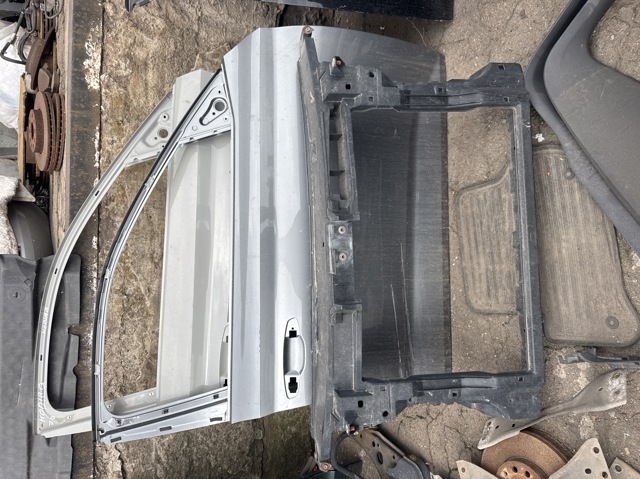 Кронштейн для радіатора 3T0805588D VAG