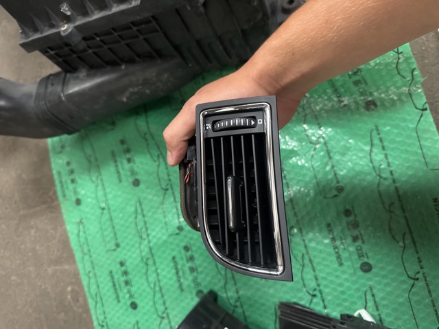 Повітропроводи 3T0819701 VAG