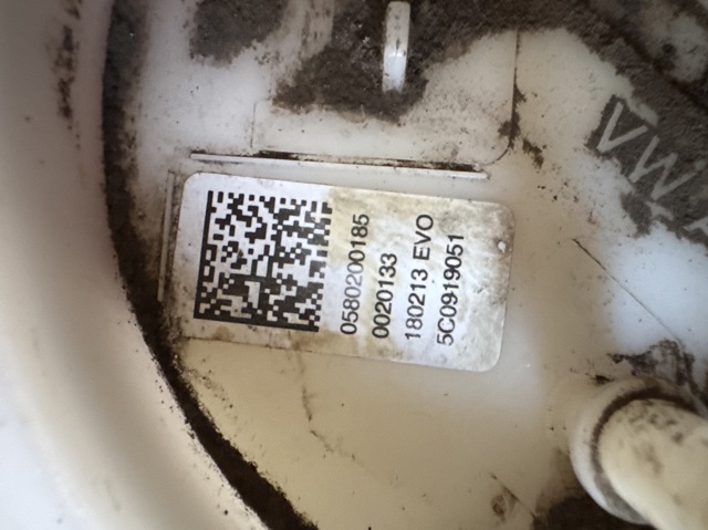 Модуль паливного насосу, з датчиком рівня палива 5C0919051 VAG