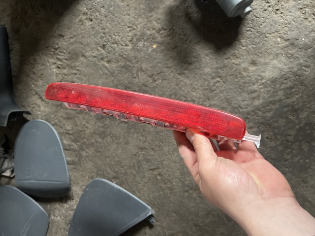 Додаткові задні стопи 5P8945097 VAG