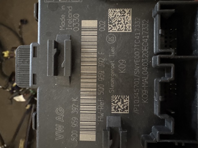 Блок комфорту передніх дверей 5Q0959392F VAG
