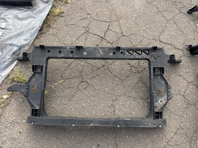 Панель передня 64101K2000 HYUNDAI