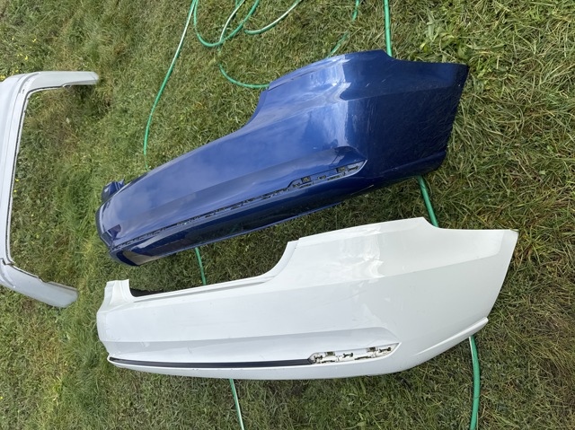 Кожух бампера заднього 6RU807421G VAG