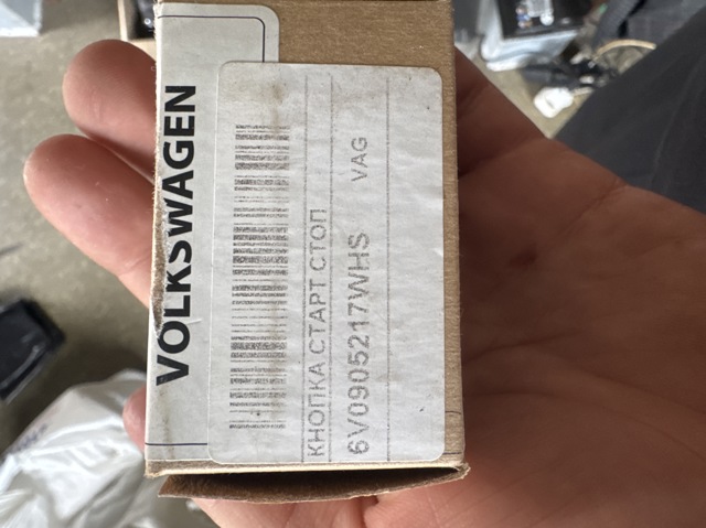 Кнопка запуску двигуна 6V0905217WHS VAG