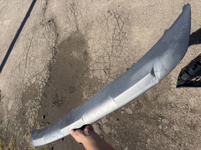 Губа переднього бампера 86577N7001 HYUNDAI
