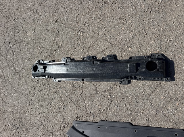 Швелер бампера 86631F1500 HYUNDAI