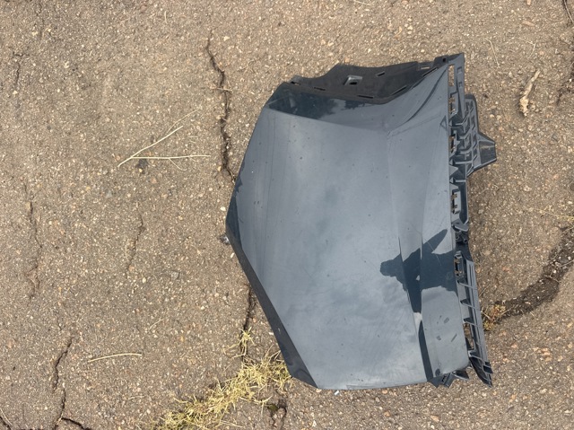 Бампер задній, права частина 86657N7000 HYUNDAI