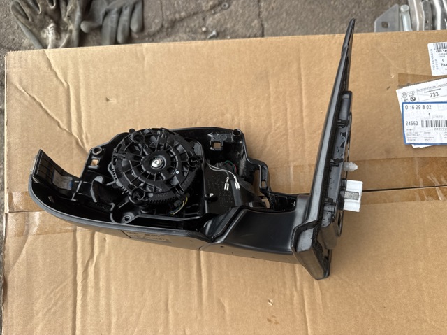 Бічне дзеркало заднього виду ліве 87610D7640 HYUNDAI