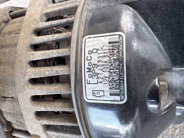 Авто генератор L3P918300D MAZDA