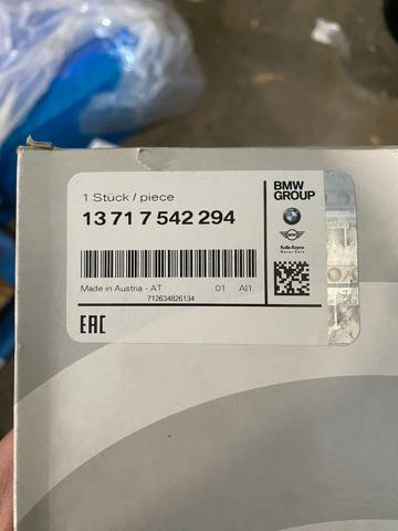 Повітряний фільтр двигуна 13717542294 BMW