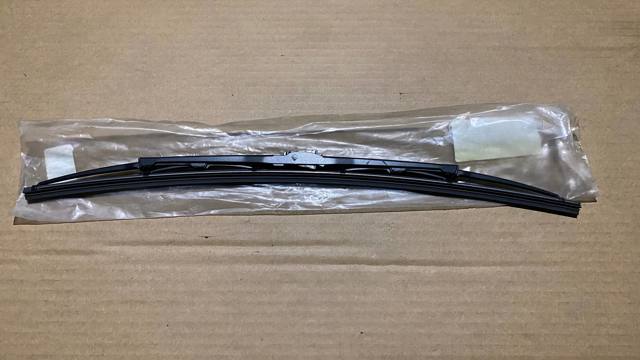 Щітка склоочисника заднього скла 61627074477 BMW
