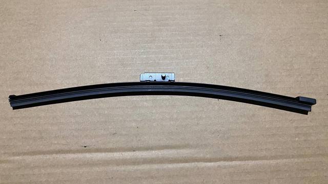 Щітка склоочисника задня 61627198558 BMW