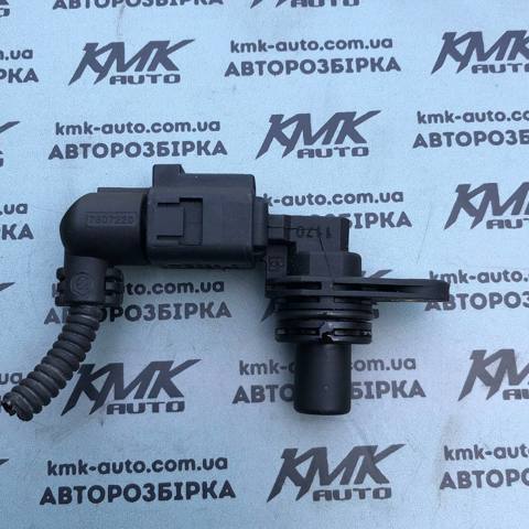 Датчик положення розподільного валу 036907601A VAG
