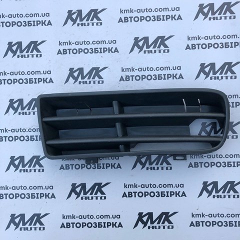 Решітка переднього бампера, ліва 1J0853665B VAG