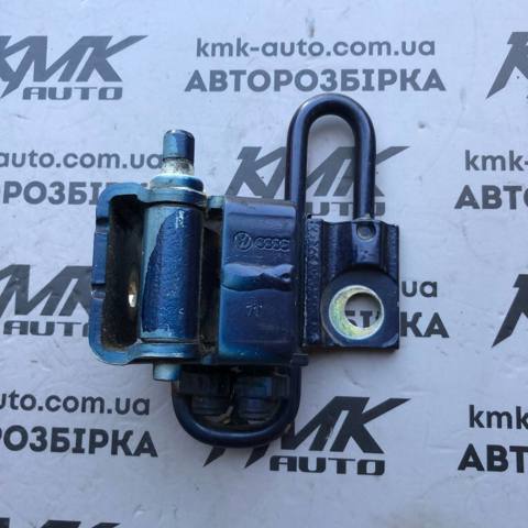 Дверний шарнір задній правий 1J4833412C VAG