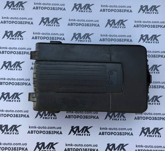 Кришка акумулятора (АКБ) 1K0915443 VAG