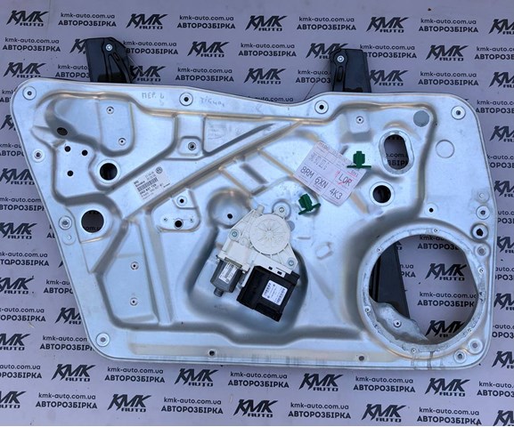 Мотор склопідйомника дверей передніх, правих 1K0959792J VAG