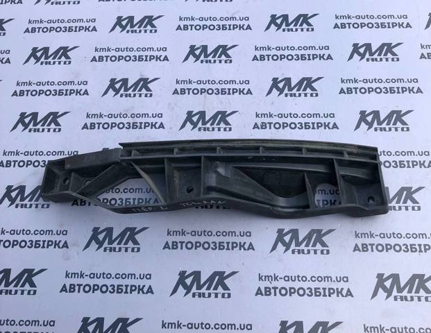 Кронштейн бампера переднього, лівий 1T0807889 VAG