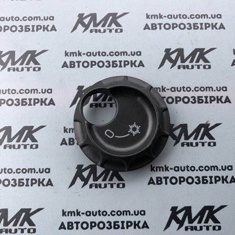 Попільничка центральної консолі 3B0816355 VAG