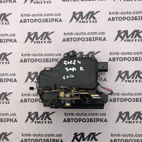 Замок задніх дверей, правих 3B4839016A VAG