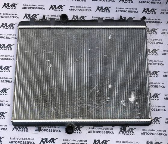 Радіатор охолодження двигуна 9674089680 PEUGEOT