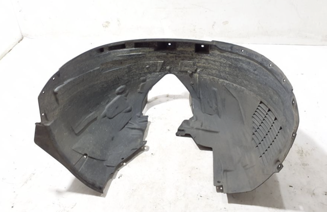 Підкрилки передні праві 31694645 VOLVO