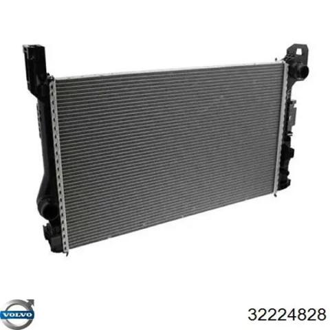 Радіатор системи охолодження двигуна 32224828 VOLVO