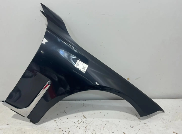 Переднє праве крило 41007475306 BMW