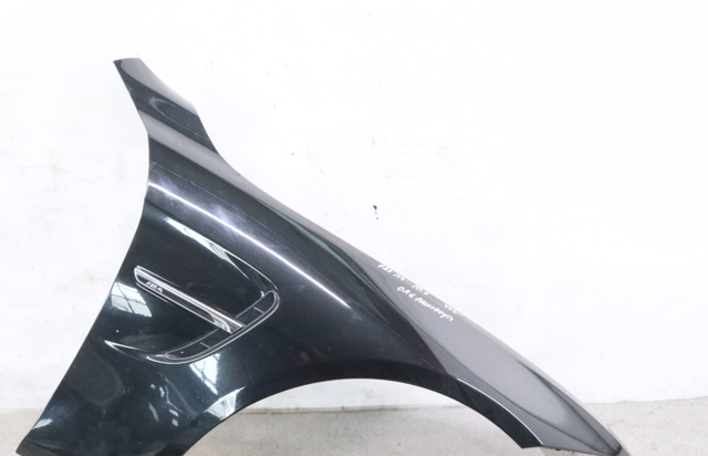 Переднє праве крило 41358066918 BMW