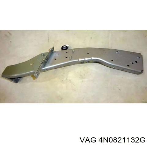 Кронштейн кріплення крила переднього правого, передній 4N0821132G VAG