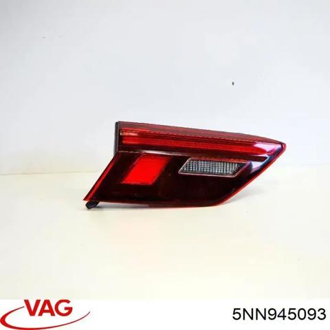 Стоп задній 5NN945093 VAG