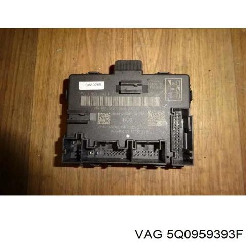 Блок комфорту передніх дверей 5Q0959393F VAG