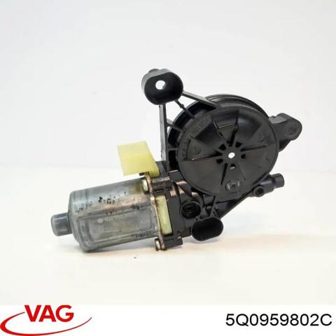 Двигун склопідіймача двері передньої, правої 5Q0959802C VAG